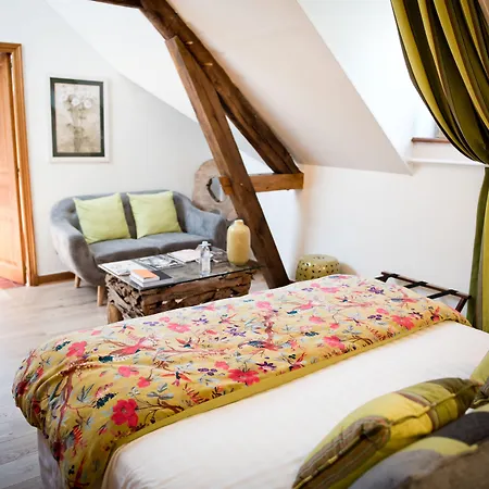 Domaine De Barive Hotel 4*
