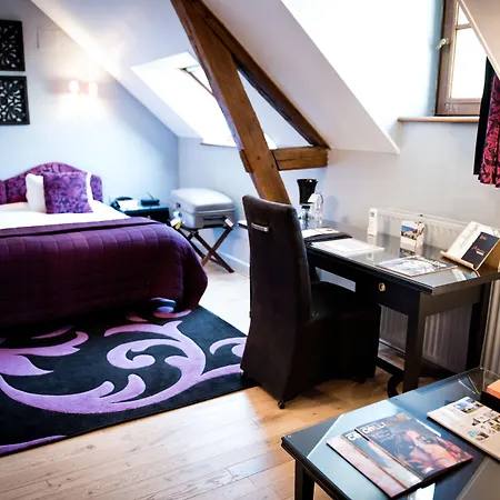 Domaine De Barive Hotel 4*