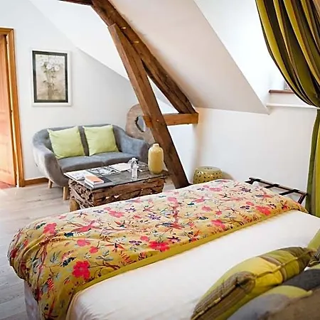 Hotel Domaine De Barive 4*